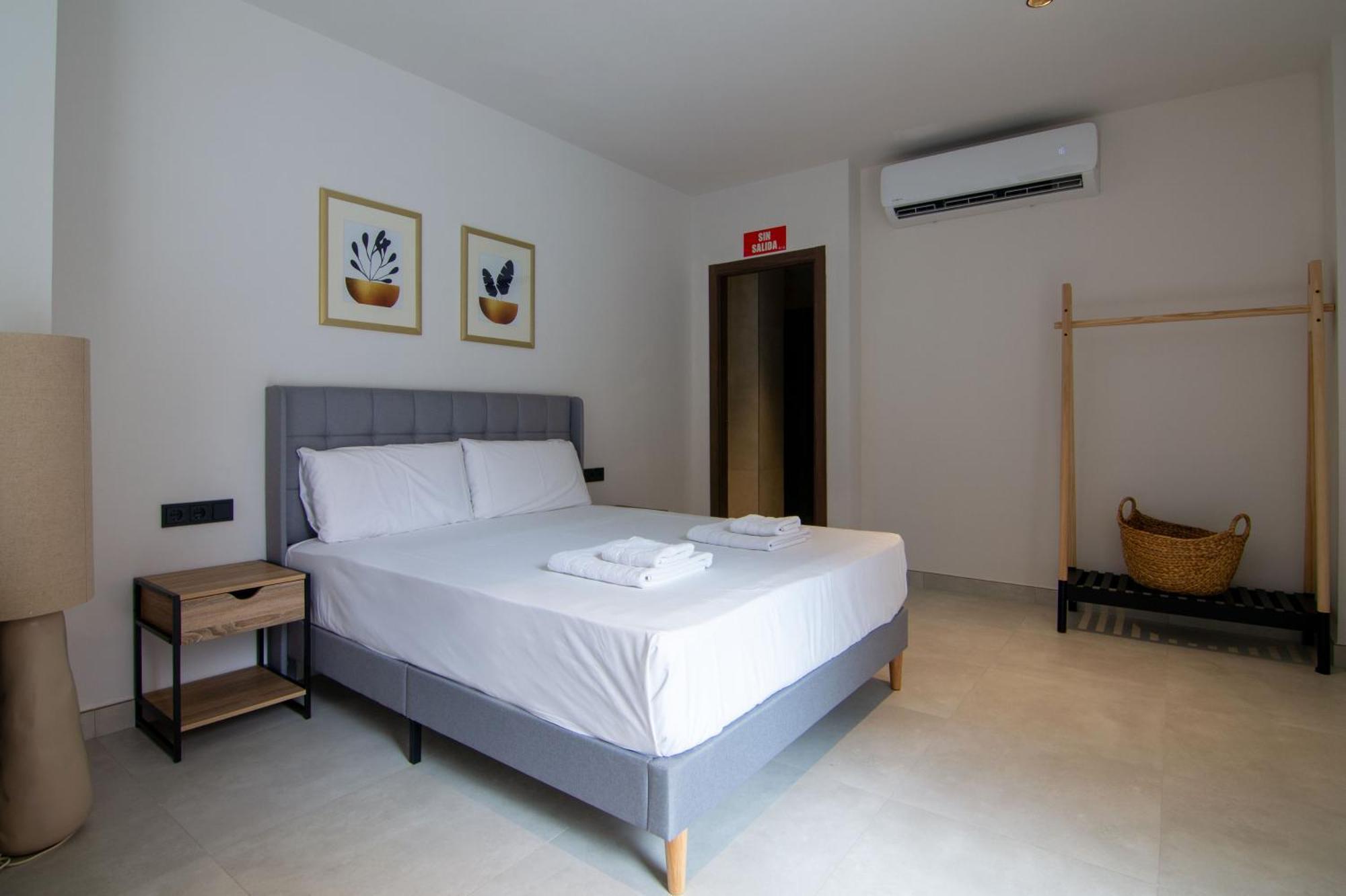 Vlc Host - Luz Casanova Apartment Valencia Luaran gambar